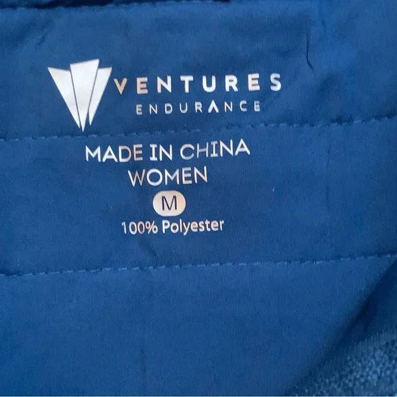 ⭐️SOLD⭐️Ventures Endurance DC Wonder Woman Run Series Puffer Jacket M w/Medal - Picture 4 of 10
